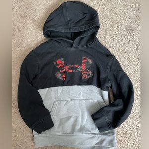Under armor hoodie ysm youth small UA size 8
